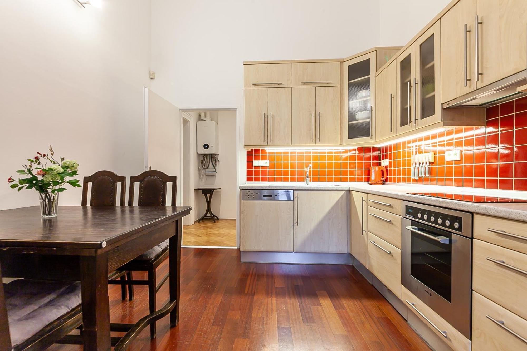 פראג Royal Apartment By Charles Bridge View Of Saint Nicholas Church מראה חיצוני תמונה